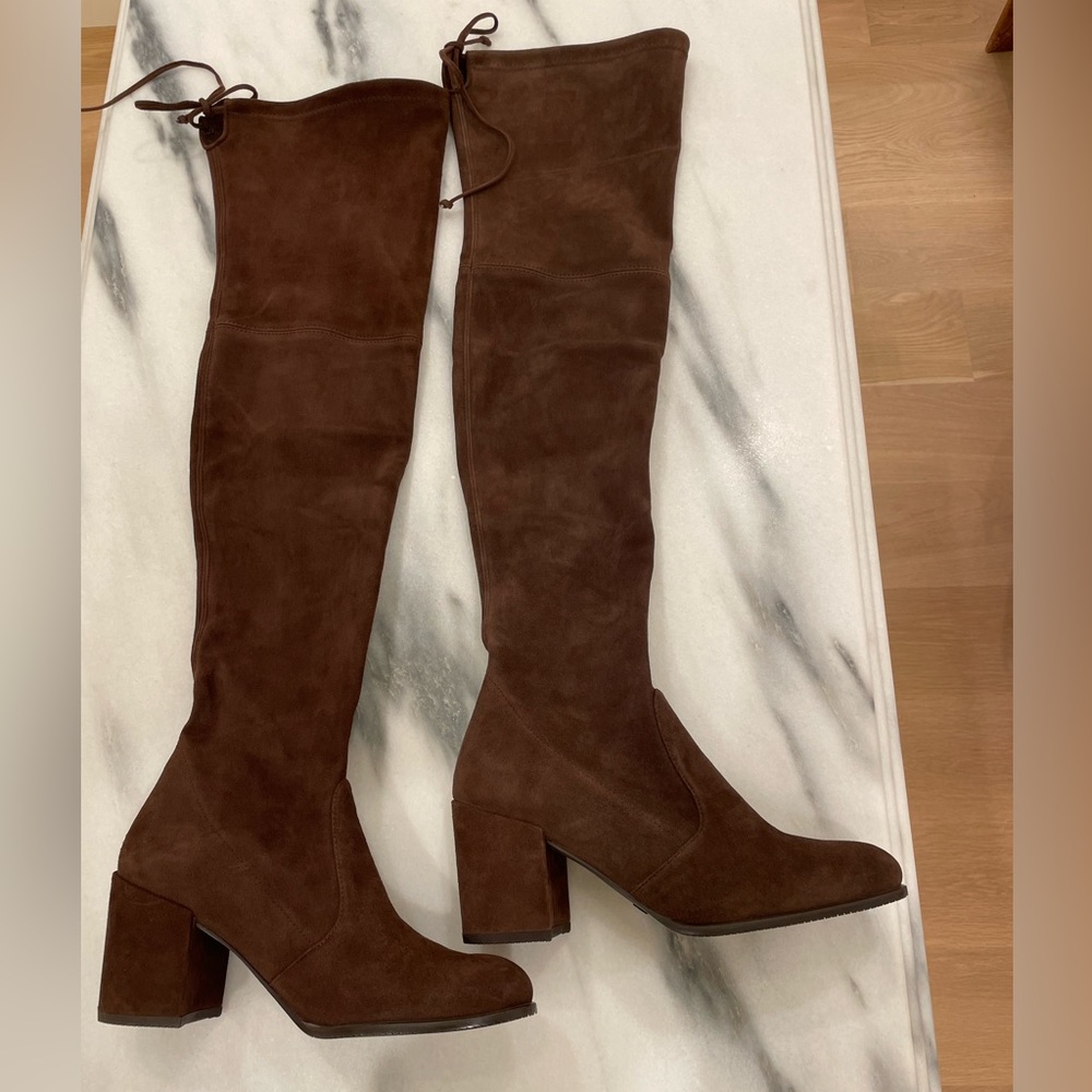 Stuart Weitzman Tieland Boots in Walnut Size 7.5